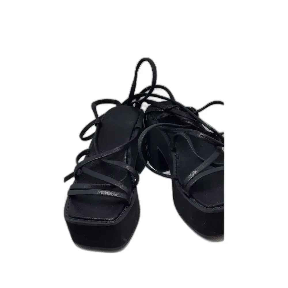unknow source women’s black